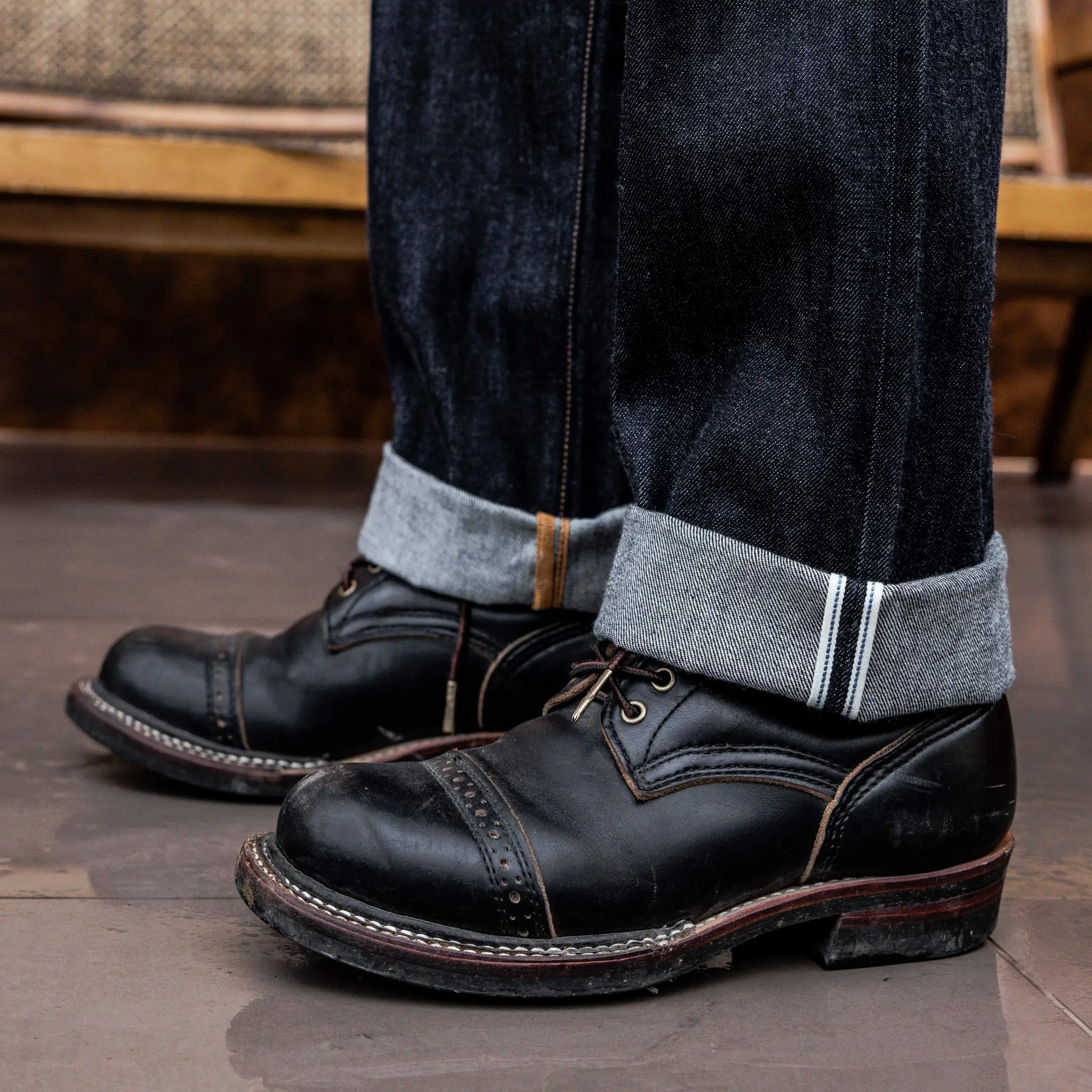 Jean slim droit bleu clair 14 oz à lisière indigo délavée