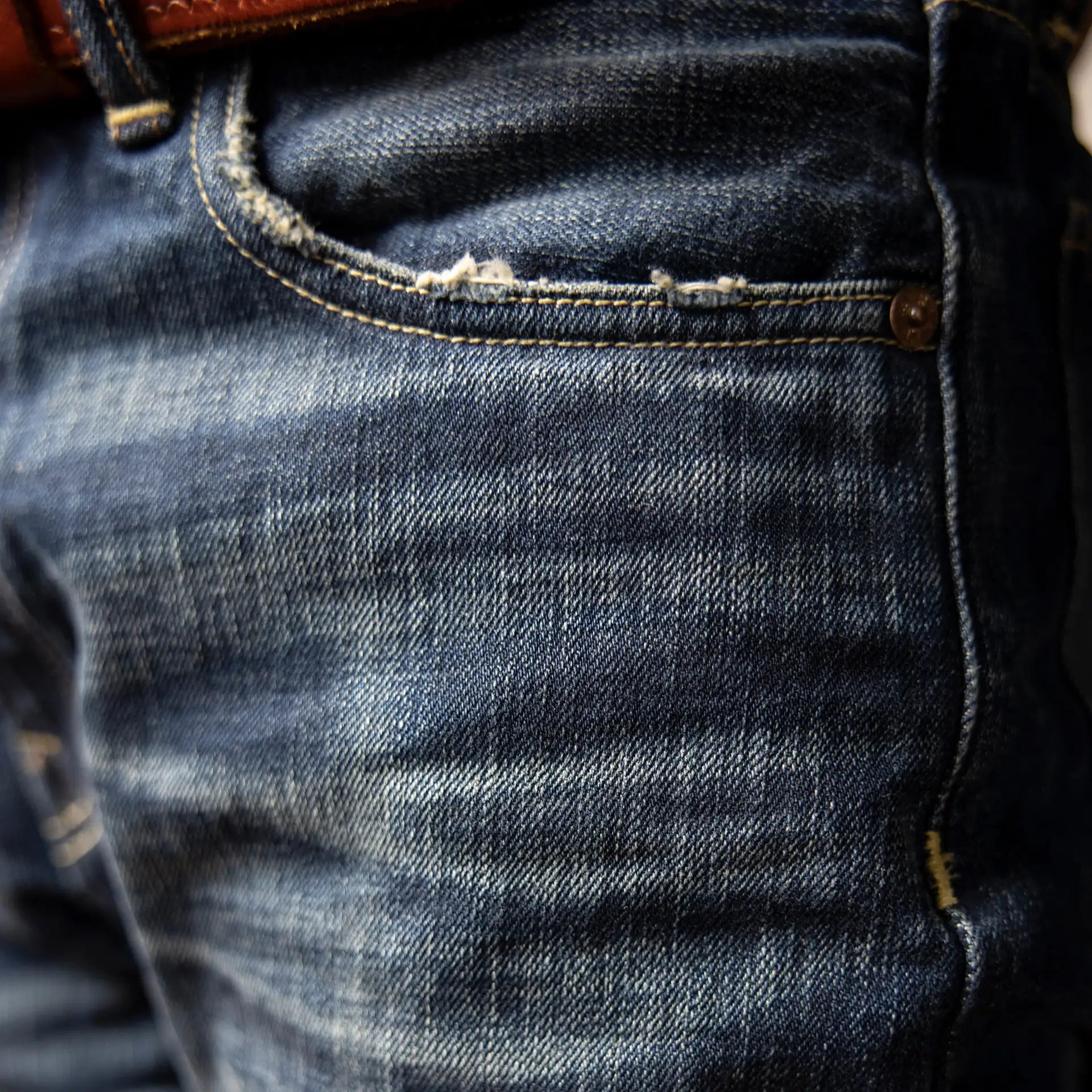 Vintage Blaue Slim Straight Fit Selvedge Jeans mit verblasster Waschung