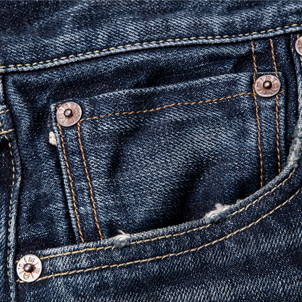 Jean slim droit bleu clair 14 oz à lisière indigo délavée