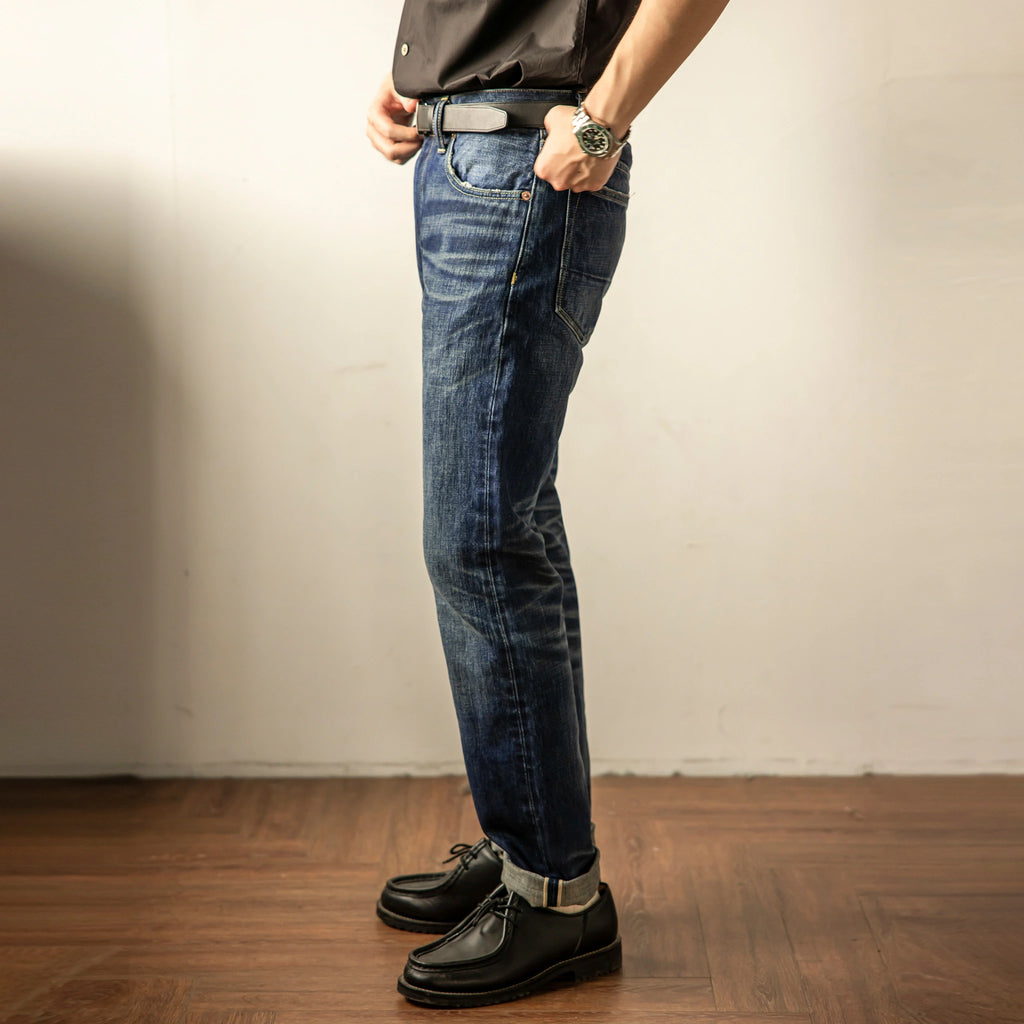 Jean slim droit bleu clair 14 oz à lisière indigo délavée
