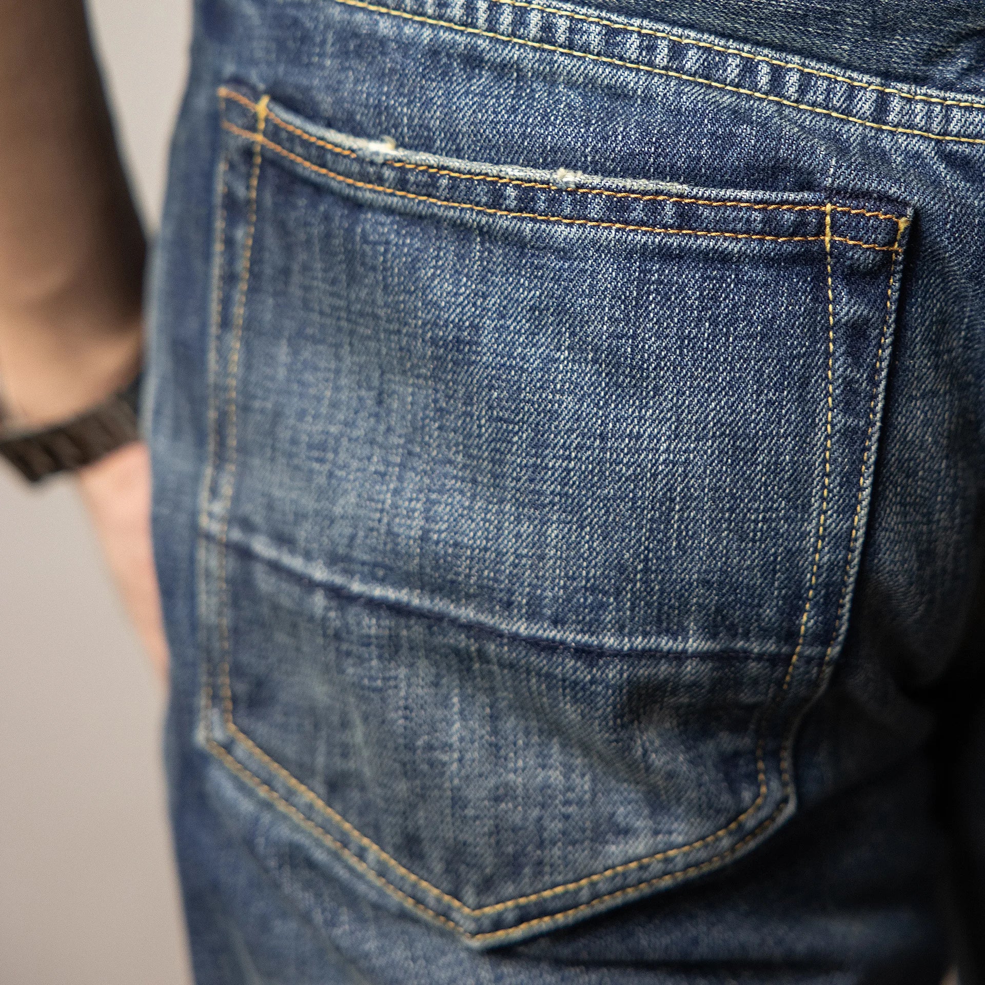 Vintage Blaue Slim Straight Fit Selvedge Jeans mit verblasster Waschung