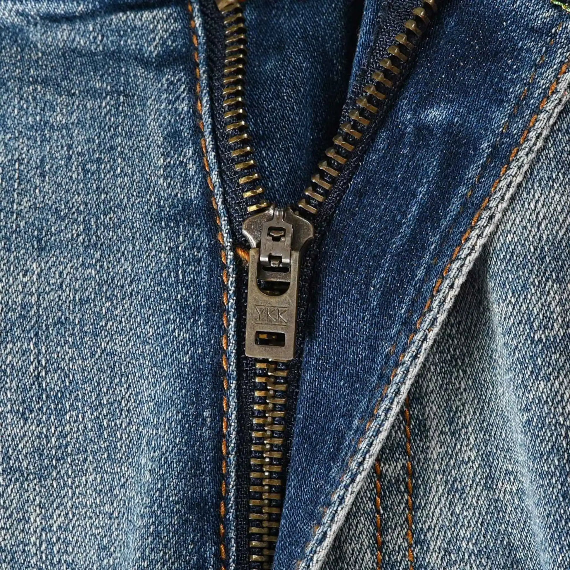 Vintage Blaue Slim Straight Fit Selvedge Jeans mit verblasster Waschung