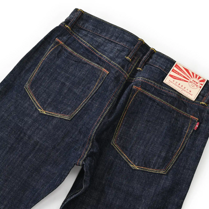 18oz Dunkelblaue Selvedge Straight Jeans mit Vintage-Waschung