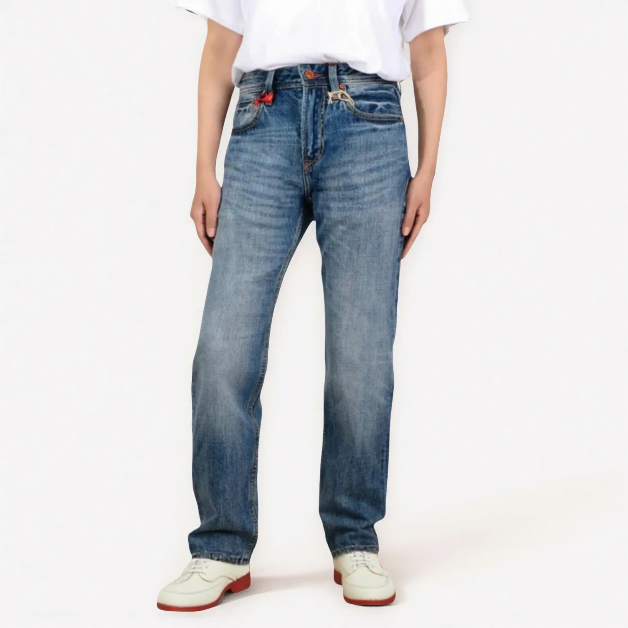 Jean classique bleu coupe droite en coton égyptien selvedge 12 oz