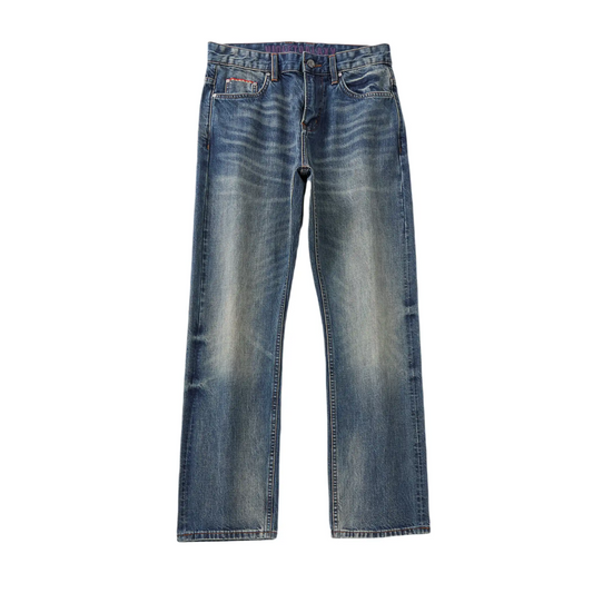 Klassische, blaue 15oz Selvedge-Jeans im Straight Fit