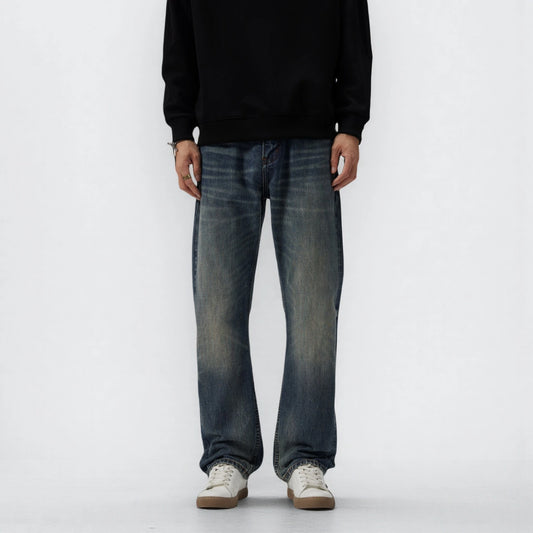 Klassische, blaue 15oz Selvedge-Jeans im Straight Fit