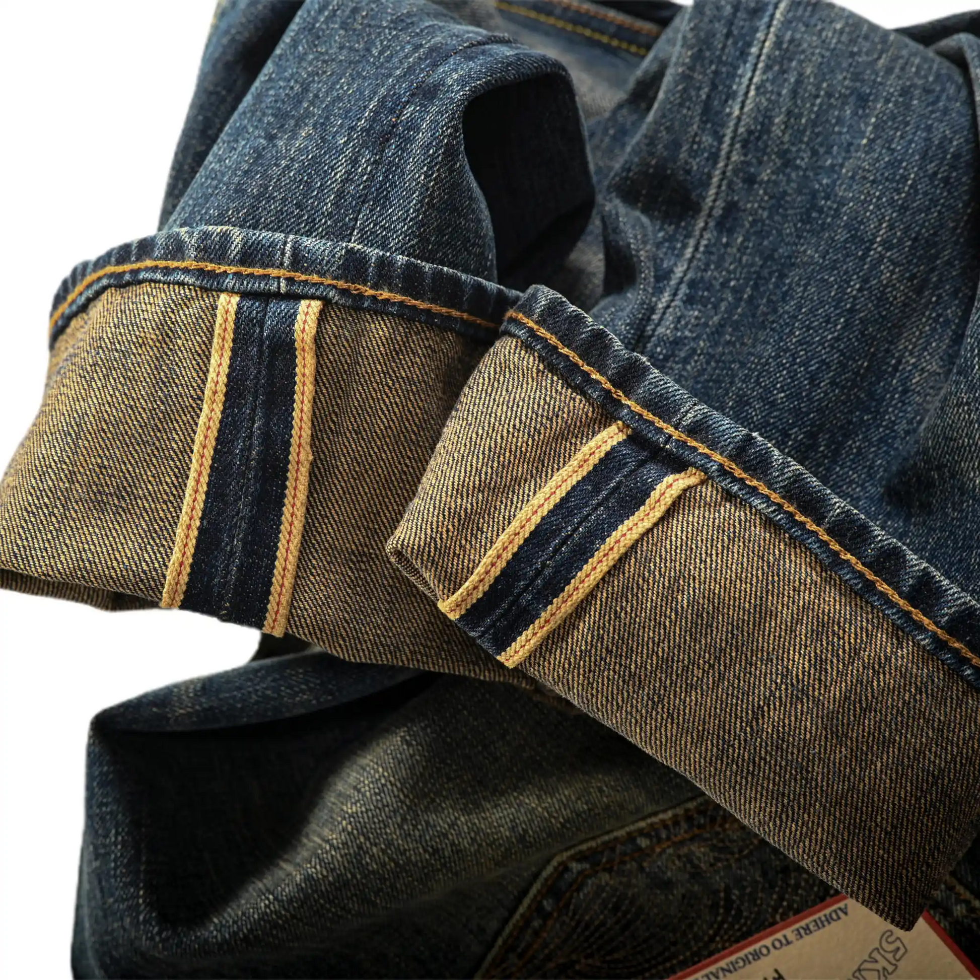 15 oz klassische blaue Straight-Fit-Jeans mit Whiskers und Honeycomb-Effekt