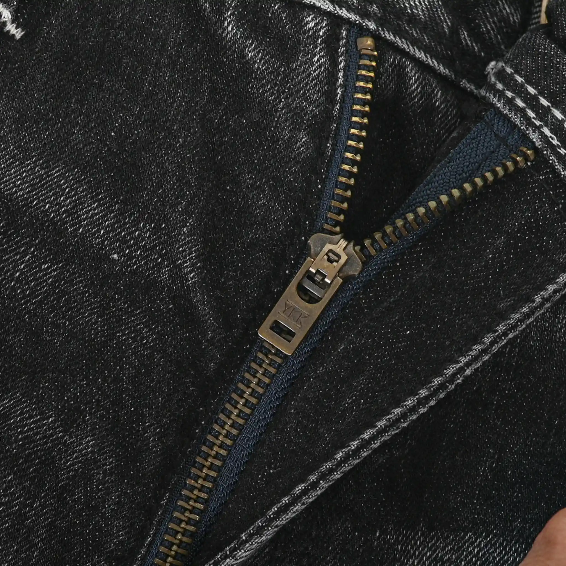 17oz Black Washed Selvedge Straight Jeans With Art Weave