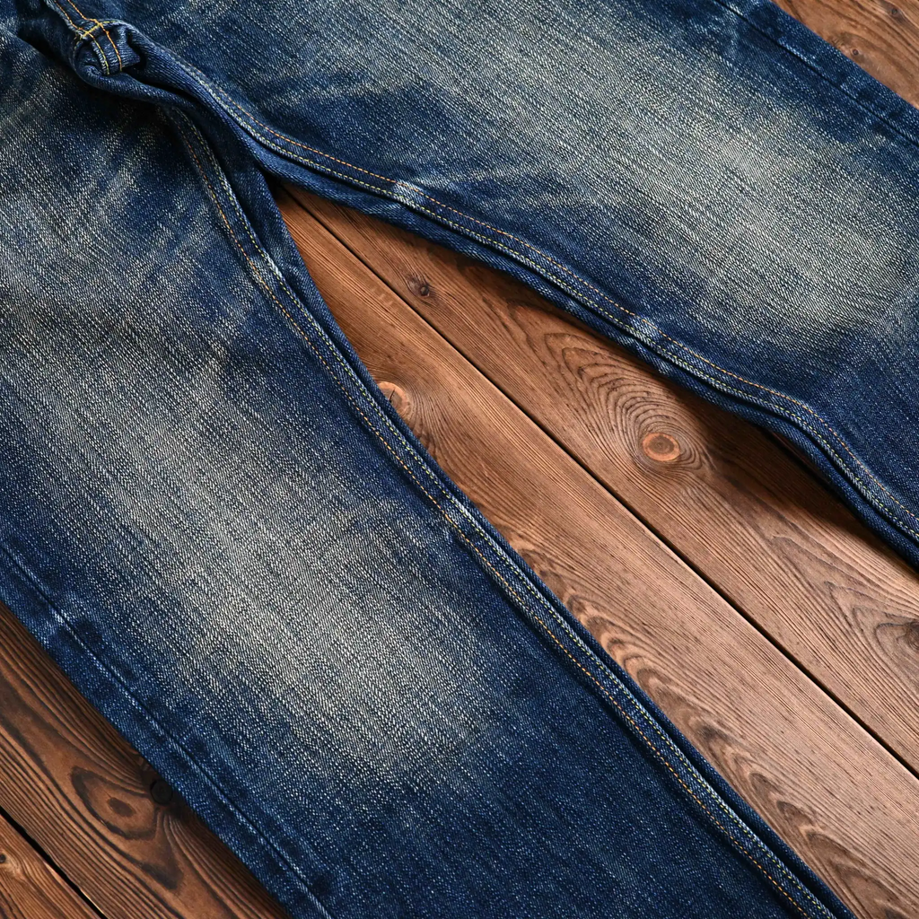 Vintage Blaue Slim Straight Fit Selvedge Jeans mit verblasster Waschung