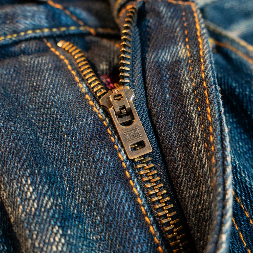 Vintage Blaue Slim Straight Fit Selvedge Jeans mit verblasster Waschung