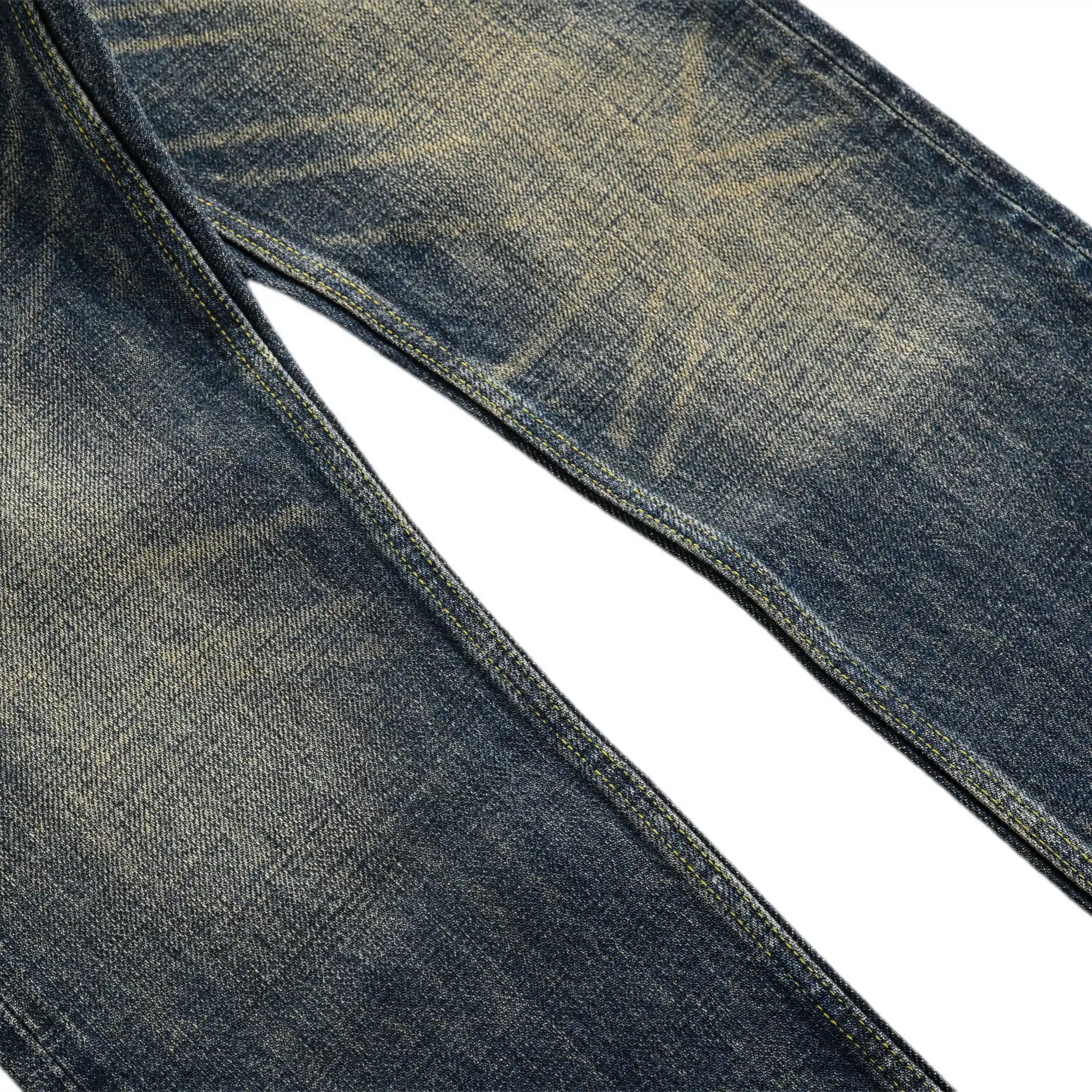 Klassische, blaue 20oz Selvedge-Jeans im Straight Fit