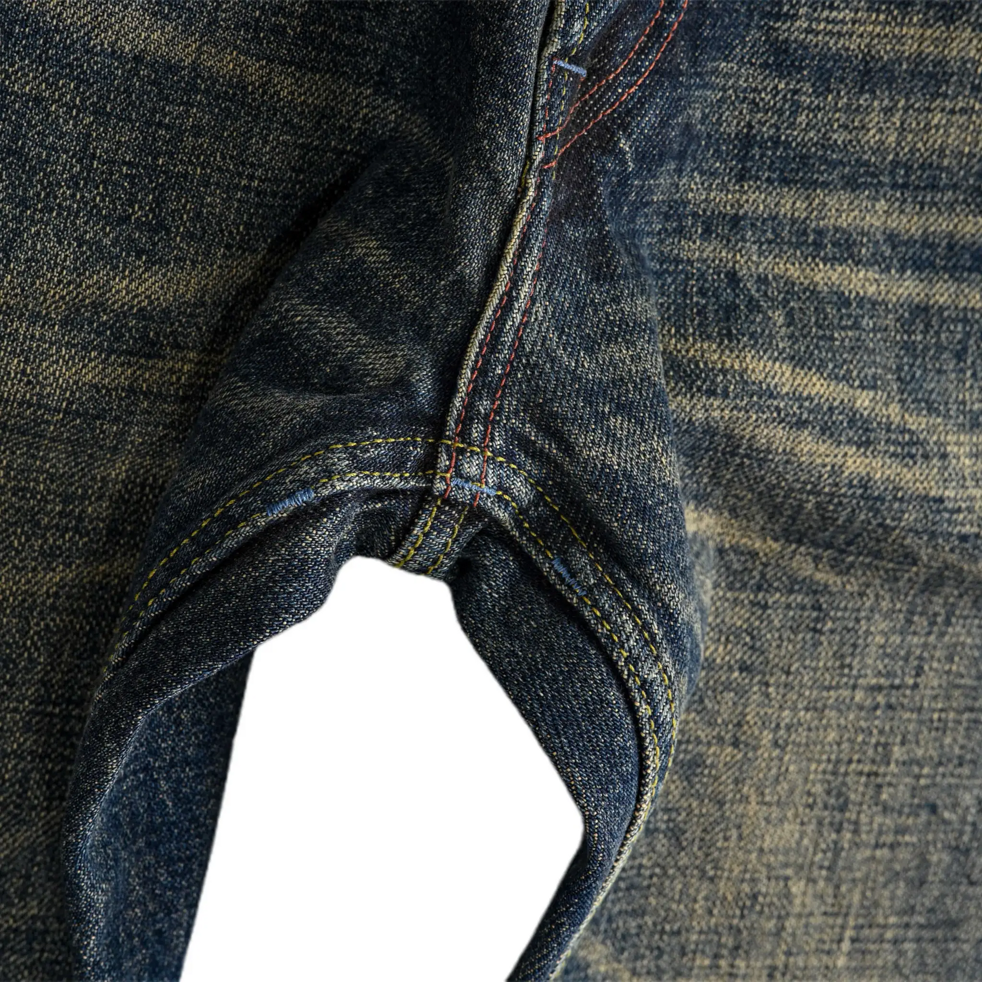 Klassische, blaue 20oz Selvedge-Jeans im Straight Fit