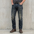 Klassische, blaue 20oz Selvedge-Jeans im Straight Fit