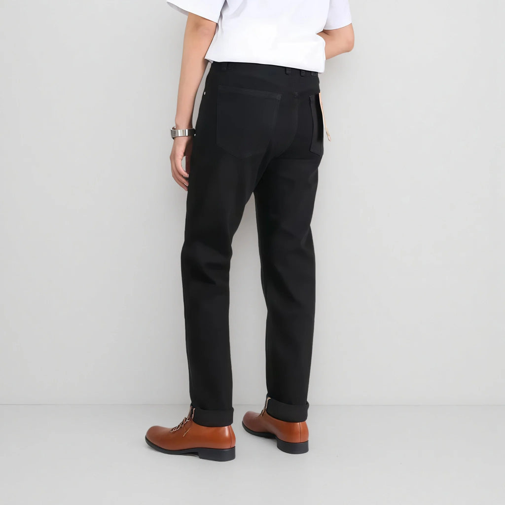 rgdenim_black_slimfit_selvedge_model_back