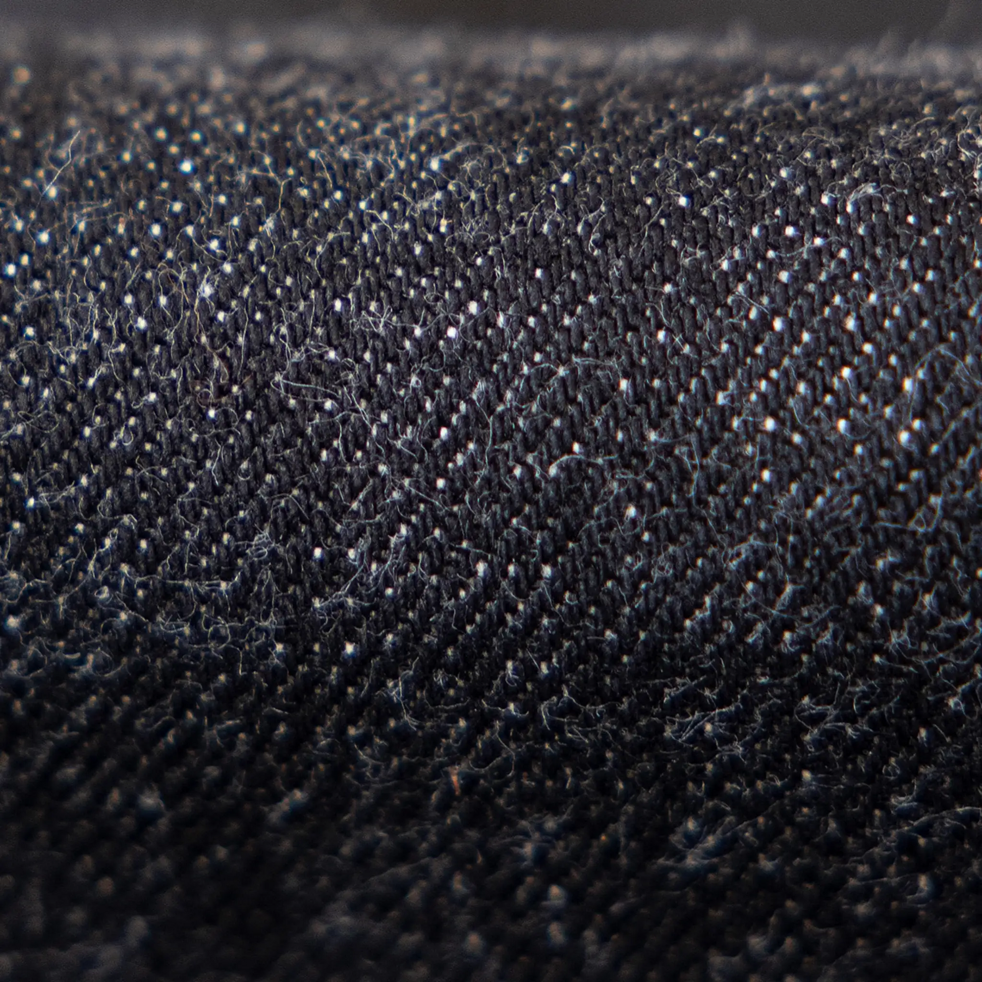 Jean slim droit bleu clair 14 oz à lisière indigo délavée