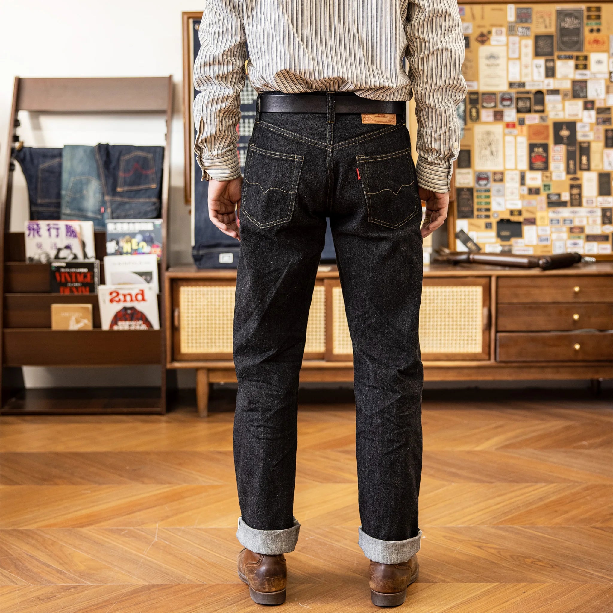 Jean slim droit bleu clair 14 oz à lisière indigo délavée