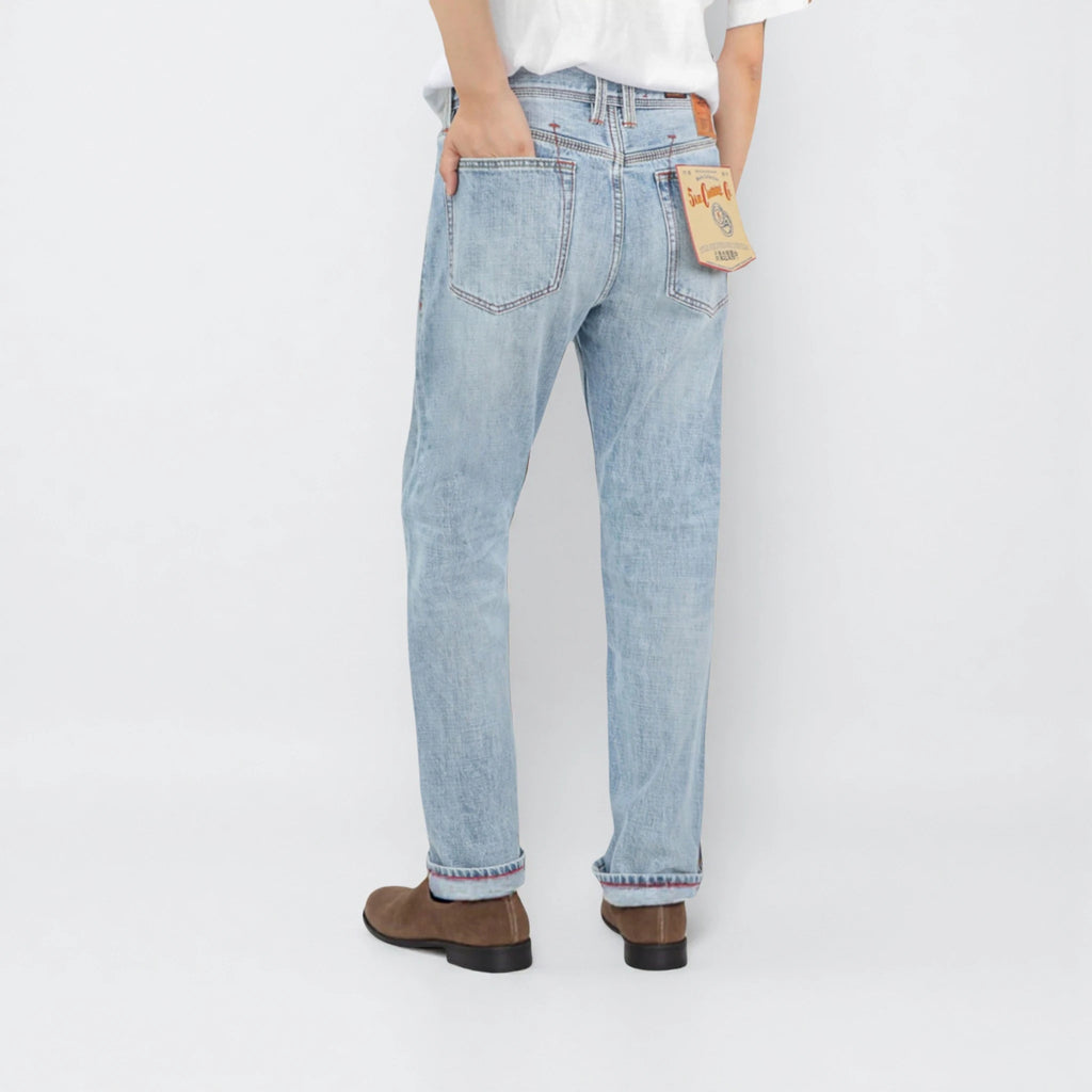 rgdenim_lightblue_straight_selvedge_model_back