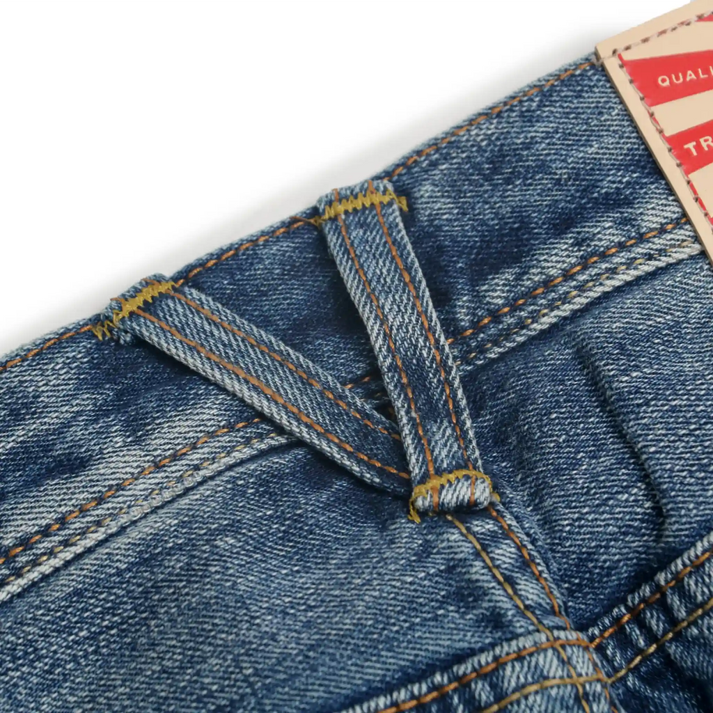 Mittelblaue Selvedge Jeans Straight Fit für Herren