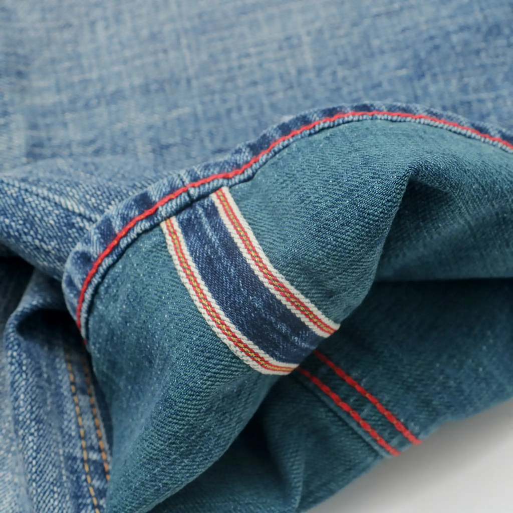 Mittelblaue Selvedge Jeans Straight Fit für Herren