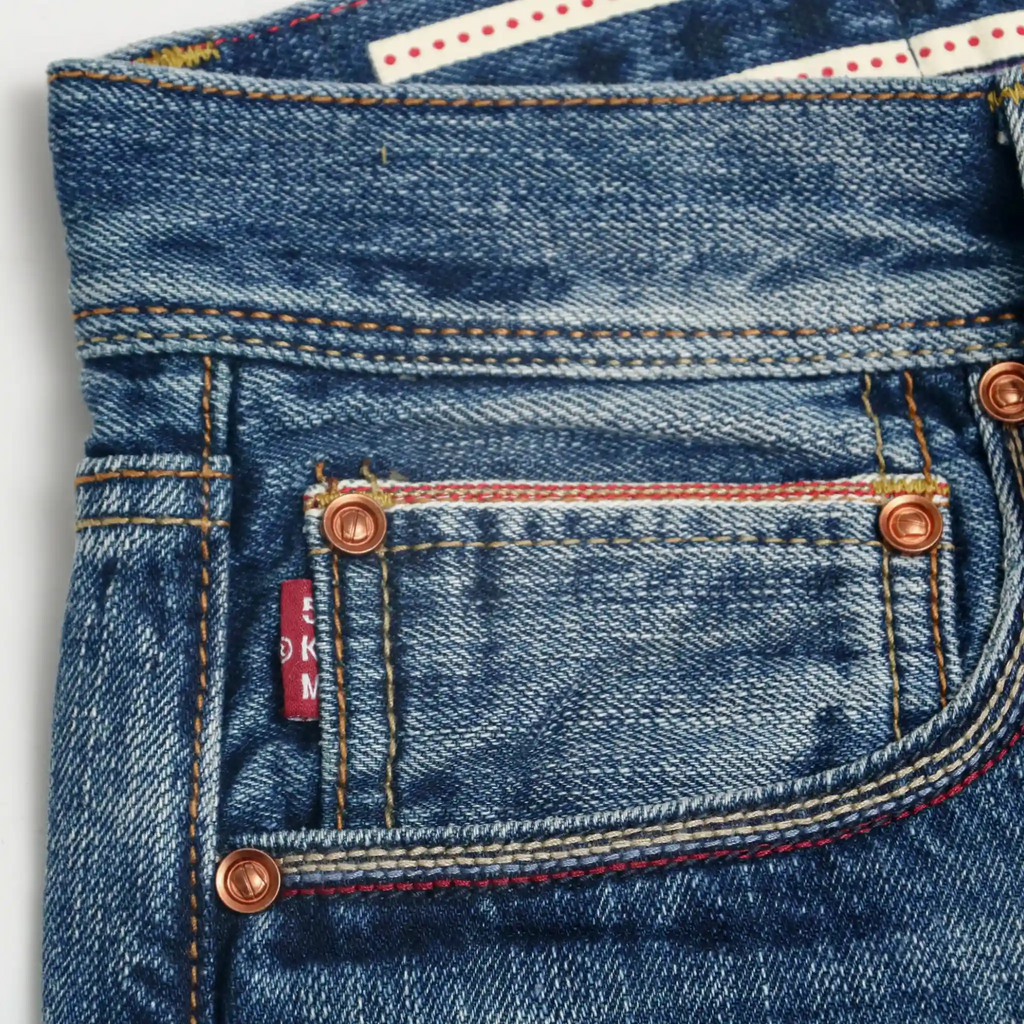Mittelblaue Selvedge Jeans Straight Fit für Herren