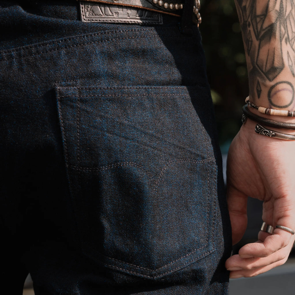 Jean slim droit bleu clair 14 oz à lisière indigo délavée