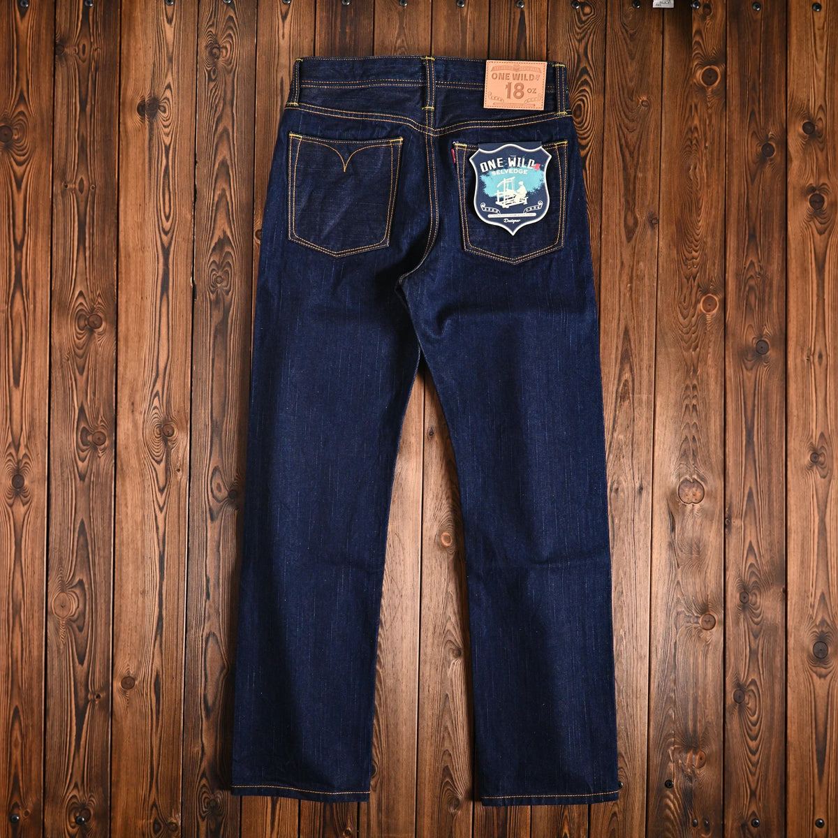 Jean slim droit bleu clair 14 oz à lisière indigo délavée
