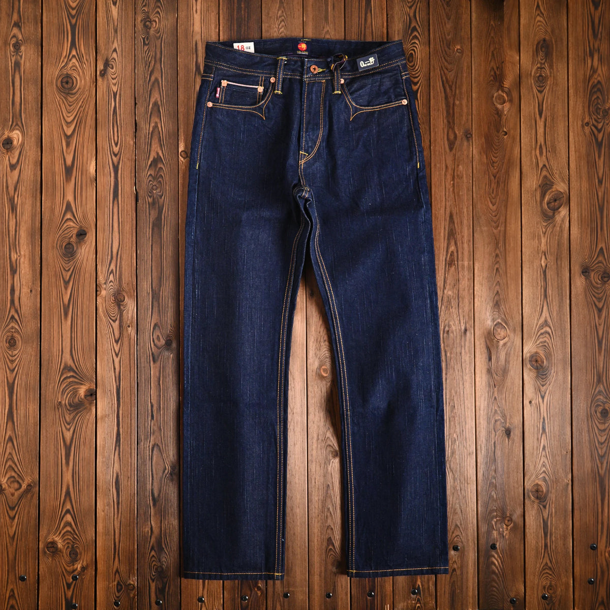 Jean slim droit bleu clair 14 oz à lisière indigo délavée
