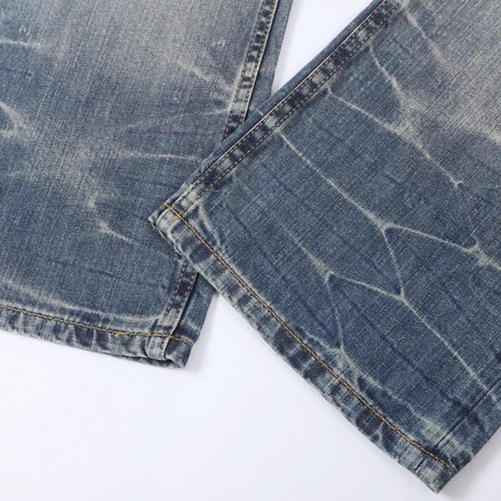 rgdenim_vintagebluewash_bootcut_hemdetail